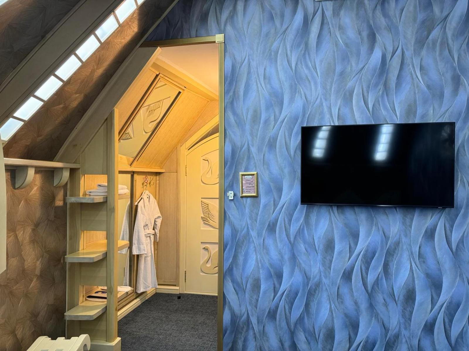 Hotel Veles Zolotonosha Dış mekan fotoğraf