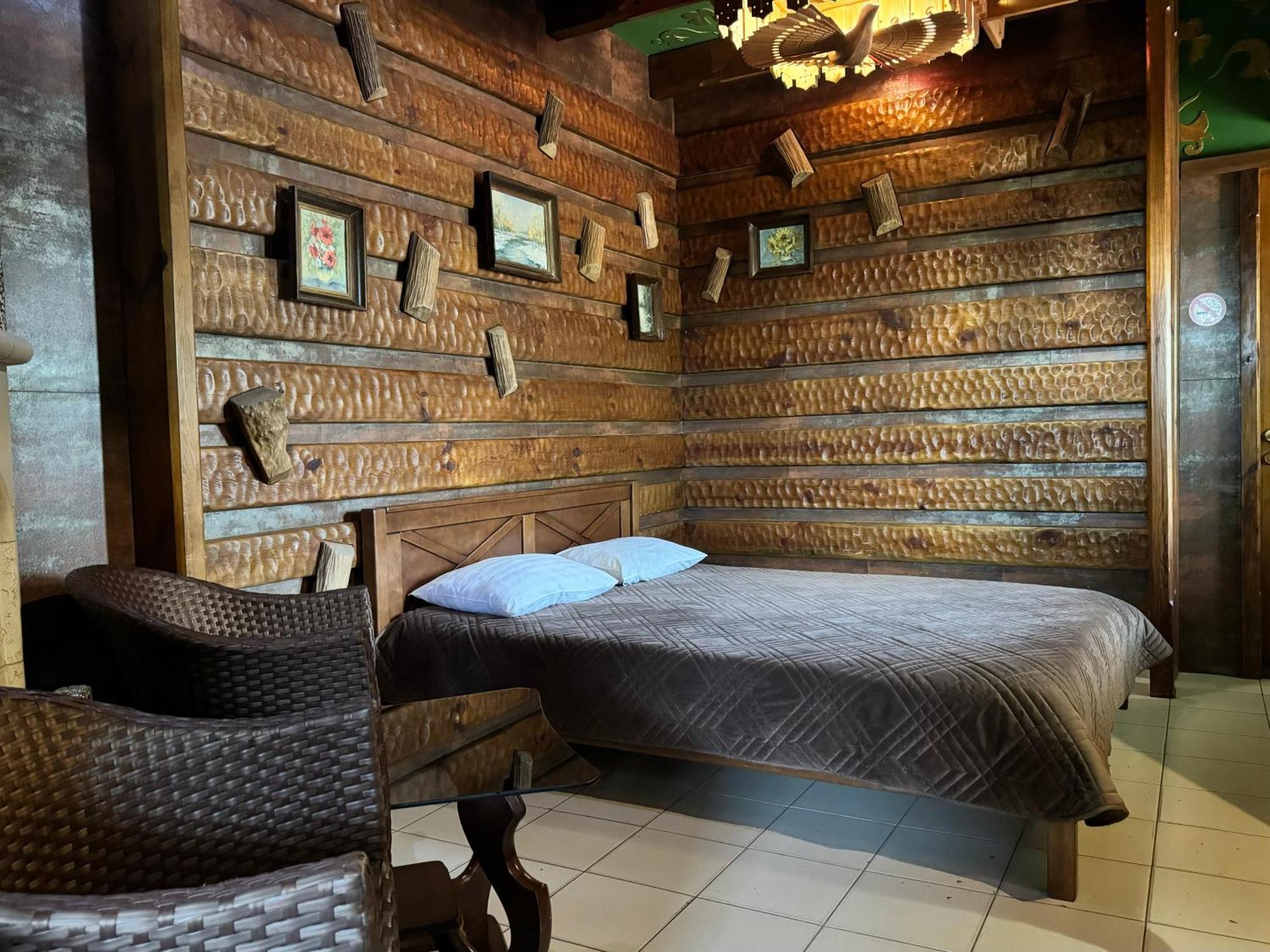 Hotel Veles Zolotonosha Dış mekan fotoğraf