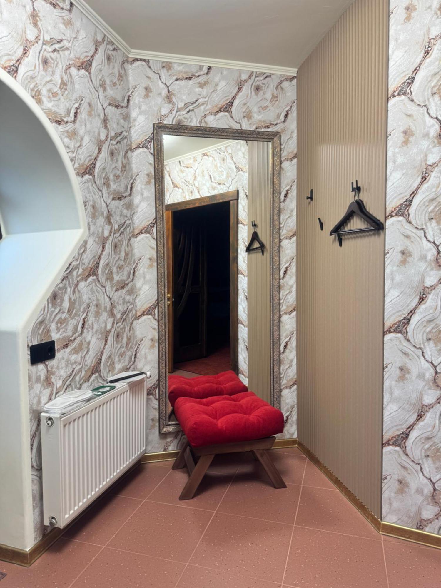 Hotel Veles Zolotonosha Dış mekan fotoğraf