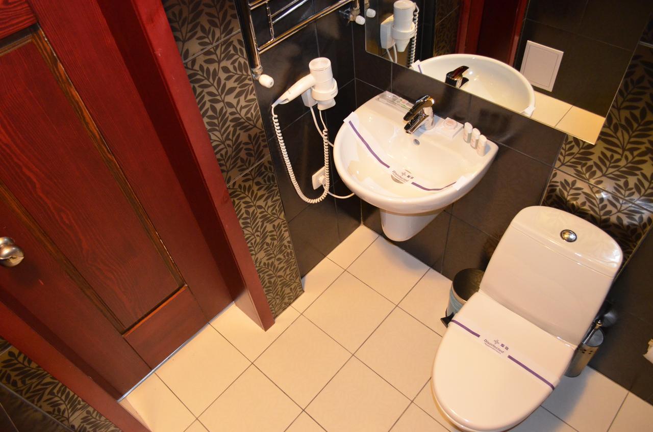 Hotel Veles Zolotonosha Dış mekan fotoğraf